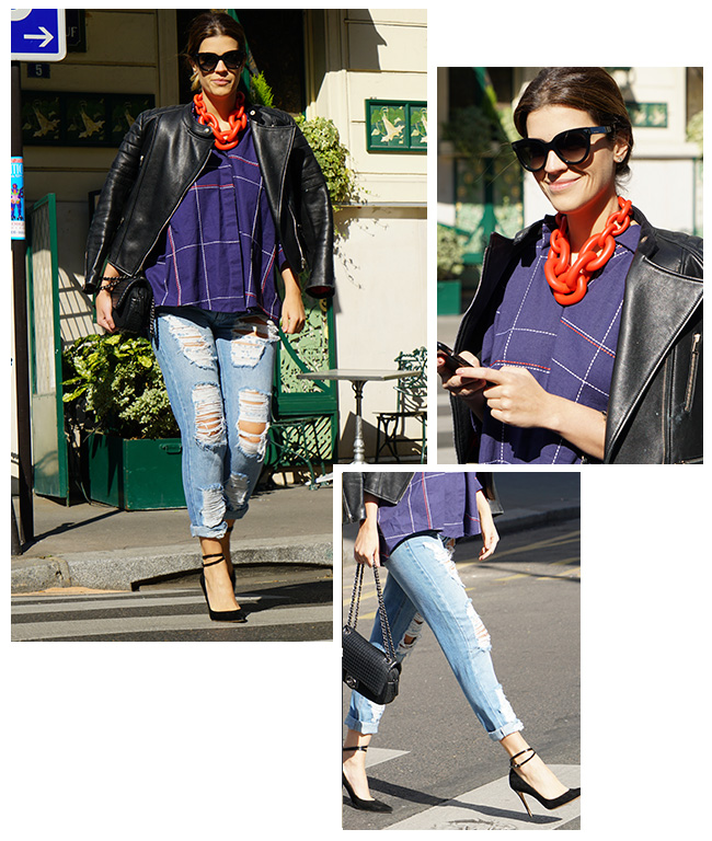 look da sister carol cassou durante a semana de moda de paris pfw com jaqueta de couro preta, camisa xadrez e jeans destroeyd. 