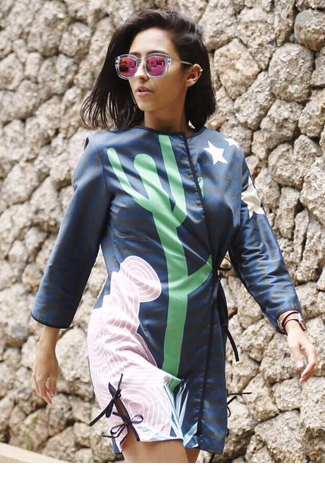 Get the Look Francesca Monfrinatti com vestido Etoiles no summer sale Gallerist