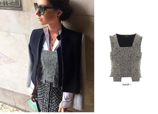 Artsy Brasil Nicole Pinheiro com cropped Artsy Brasil à venda no Gallerist