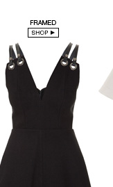 Macaquinho Ilhós Preto Framed Macaquinho Ilhós Preto Framed